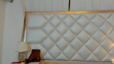 Brittany  online show from November 2025 03:50:02 AM