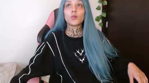 Snapshot of brittany_bubbles chatting on March 2026 07:09:01 PM maru miaw Please help me to reach 100 thumbs up online show from March 2026 07:09:01 PM