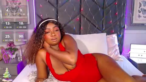 Snapshot of brittanyjhonnns chatting on December 2024 08:27:02 PM brittany 25 years old happy as a worm online show from December 2024 08:27:02 PM