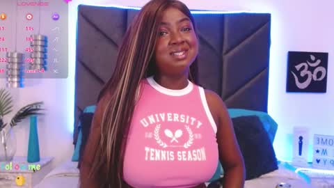 Snapshot of brittanyjhonnns chatting on January 2025 05:30:01 AM brittany 25 years old happy as a worm online show from January 2025 05:30:01 AM