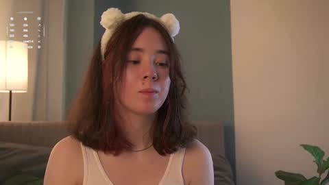 Lina online show from September 2025 11:11:01 AM