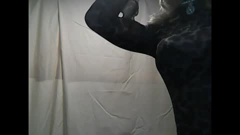 Snapshot of brittnaeytv chatting on March 2025 11:07:01 PM BrittnaeyTV online show from March 2025 11:07:01 PM