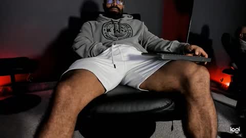 brockhurn_ online show from January 2026 12:05:01 AM