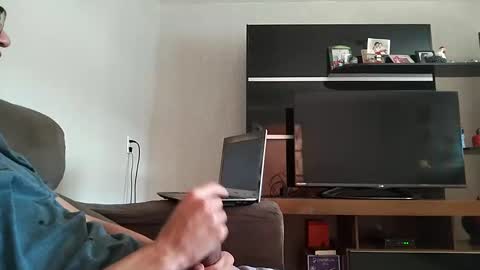 Derek Richard online show from December 2024 06:16:01 PM