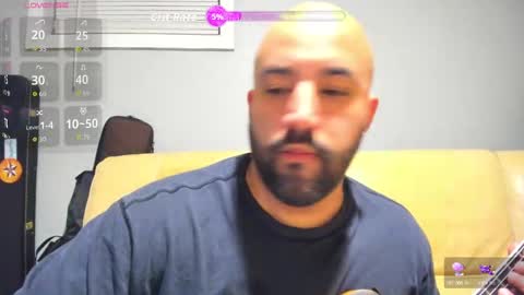 Snapshot of brokenmike31 chatting on October 2025 06:01:01 AM Brokenmike online show from October 2025 06:01:01 AM