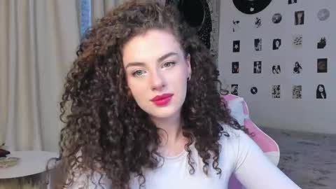 Brook  Help me collect 100 reactions  online show from October 2025 07:43:01 AM