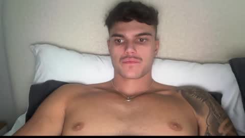 BrooklynTay online show from May 2026 02:40:01 AM