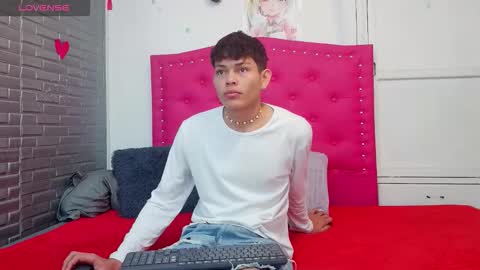 brosscams2025 online show from February 2026 02:20:02 PM