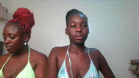 Snapshot of brown_sugar4 chatting on June 2026 02:11:02 AM brown_sugar4 online show from June 2026 02:11:02 AM
