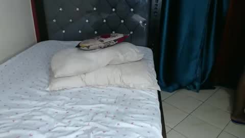 Brownie online show from October 2025 05:05:01 AM