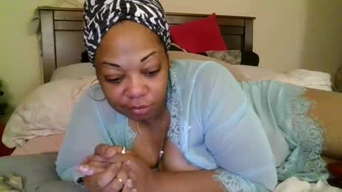 Snapshot of brownroundrenee chatting on February 2026 10:36:02 AM brownroundrenee online show from February 2026 10:36:02 AM