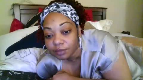 Snapshot of brownroundrenee chatting on March 2026 09:58:02 AM brownroundrenee online show from March 2026 09:58:02 AM