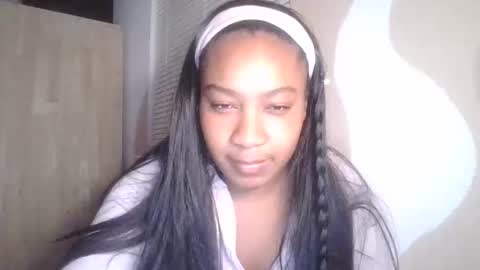 Snapshot of brownsugarcutie3 chatting on November 2025 02:06:01 AM Brownsuagrcutie online show from November 2025 02:06:01 AM