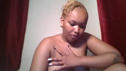 Snapshot of browny_candyz chatting on December 2024 04:47:01 PM Tracy online show from December 2024 04:47:01 PM