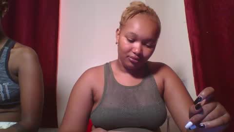 Snapshot of browny_candyz chatting on December 2024 08:51:01 AM Tracy online show from December 2024 08:51:01 AM