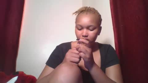 Snapshot of browny_candyz chatting on December 2024 09:28:02 AM Tracy online show from December 2024 09:28:02 AM