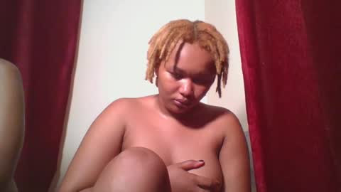 Snapshot of browny_candyz chatting on December 2024 03:27:02 AM Tracy online show from December 2024 03:27:02 AM