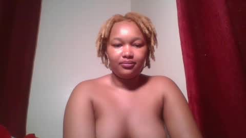 Snapshot of browny_candyz chatting on December 2024 04:44:01 AM Tracy online show from December 2024 04:44:01 AM
