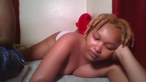 Snapshot of browny_candyz chatting on December 2024 10:01:02 AM Tracy online show from December 2024 10:01:02 AM