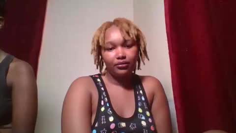 Snapshot of browny_candyz chatting on December 2024 01:07:02 PM Tracy online show from December 2024 01:07:02 PM