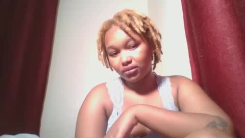 Snapshot of browny_candyz chatting on December 2024 02:51:01 AM Tracy online show from December 2024 02:51:01 AM