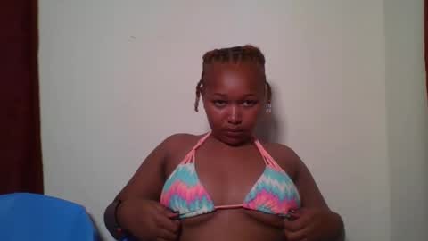 Snapshot of browny_candyz chatting on January 2025 10:36:02 AM Tracy online show from January 2025 10:36:02 AM