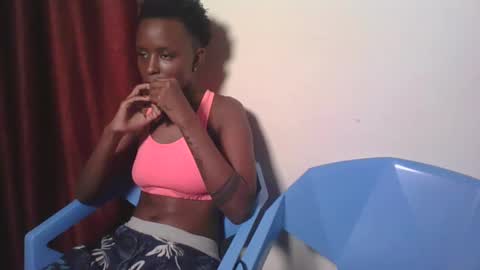 Snapshot of browny_candyz chatting on January 2025 11:12:02 AM Tracy online show from January 2025 11:12:02 AM