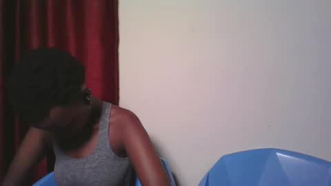 Snapshot of browny_candyz chatting on January 2025 03:16:01 AM Tracy online show from January 2025 03:16:01 AM