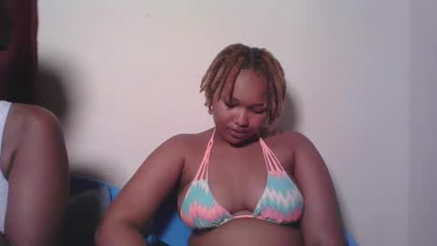 Snapshot of browny_candyz chatting on January 2025 12:19:02 PM Tracy online show from January 2025 12:19:02 PM