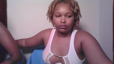 Snapshot of browny_candyz chatting on January 2025 03:22:02 PM Tracy online show from January 2025 03:22:02 PM