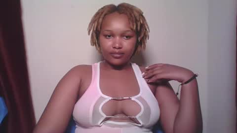 Snapshot of browny_candyz chatting on January 2025 06:57:02 PM Tracy online show from January 2025 06:57:02 PM