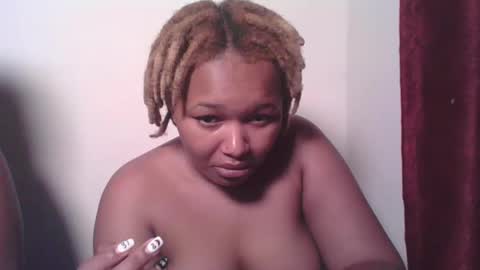 Snapshot of browny_candyz chatting on February 2025 04:15:02 AM Tracy online show from February 2025 04:15:02 AM
