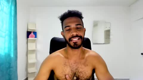 bruce_1111 online show from September 2025 07:08:01 PM