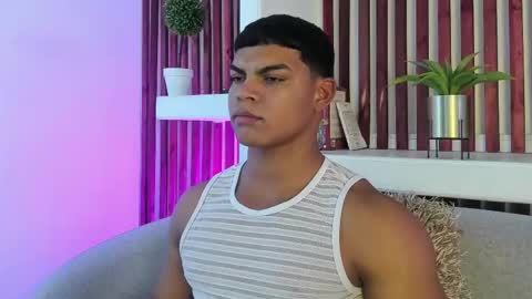 bruce_stroud online show from October 2025 03:28:01 AM