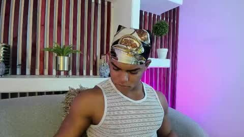 bruce_stroud online show from October 2025 02:55:01 AM