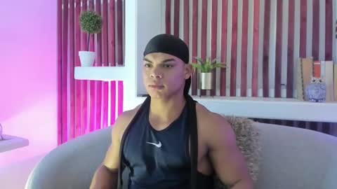 bruce_stroud online show from October 2025 03:18:01 AM