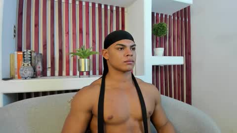 bruce_stroud online show from October 2025 02:57:02 AM