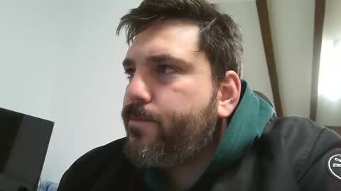 Snapshot of bruce_wayne34 chatting on December 2024 06:14:01 AM Bruce Wayne online show from December 2024 06:14:01 AM