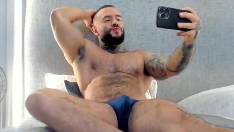 brucedallas online show from June 2026 01:30:02 AM