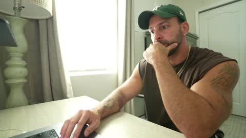 onlyfans BRUCESTRYKER online show from February 2026 05:38:01 PM