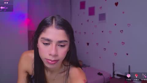 SARAH  online show from February 2026 04:57:02 AM