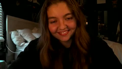 brunettebaby040 online show from September 2025 08:12:02 PM