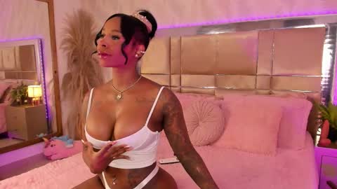 Snapshot of brunettklaryss chatting on October 2025 06:55:02 AM Brenda online show from October 2025 06:55:02 AM