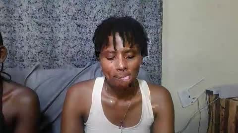 Snapshot of brunnette_blonde chatting on March 2026 03:11:01 AM everyday online show from March 2026 03:11:01 AM