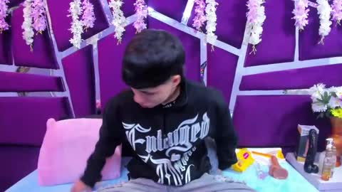 Bruno Cruz online show from November 2025 02:39:02 AM