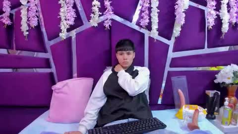 Bruno Cruz online show from November 2025 01:39:01 AM