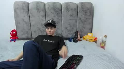Bruno Cruz online show from May 2026 02:20:02 AM