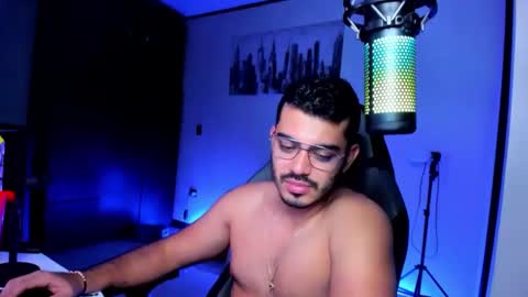Snapshot of bruno_diaz31 chatting on February 2025 04:33:01 AM Bruno online show from February 2025 04:33:01 AM