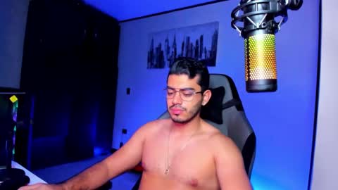 Snapshot of bruno_diaz31 chatting on February 2025 12:04:02 PM Bruno online show from February 2025 12:04:02 PM