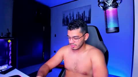 Snapshot of bruno_diaz31 chatting on March 2025 12:34:01 PM Bruno online show from March 2025 12:34:01 PM